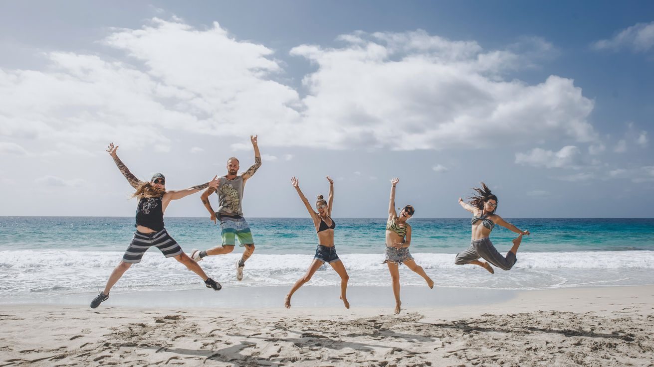 Life is a Beach #missioncrete Trailer